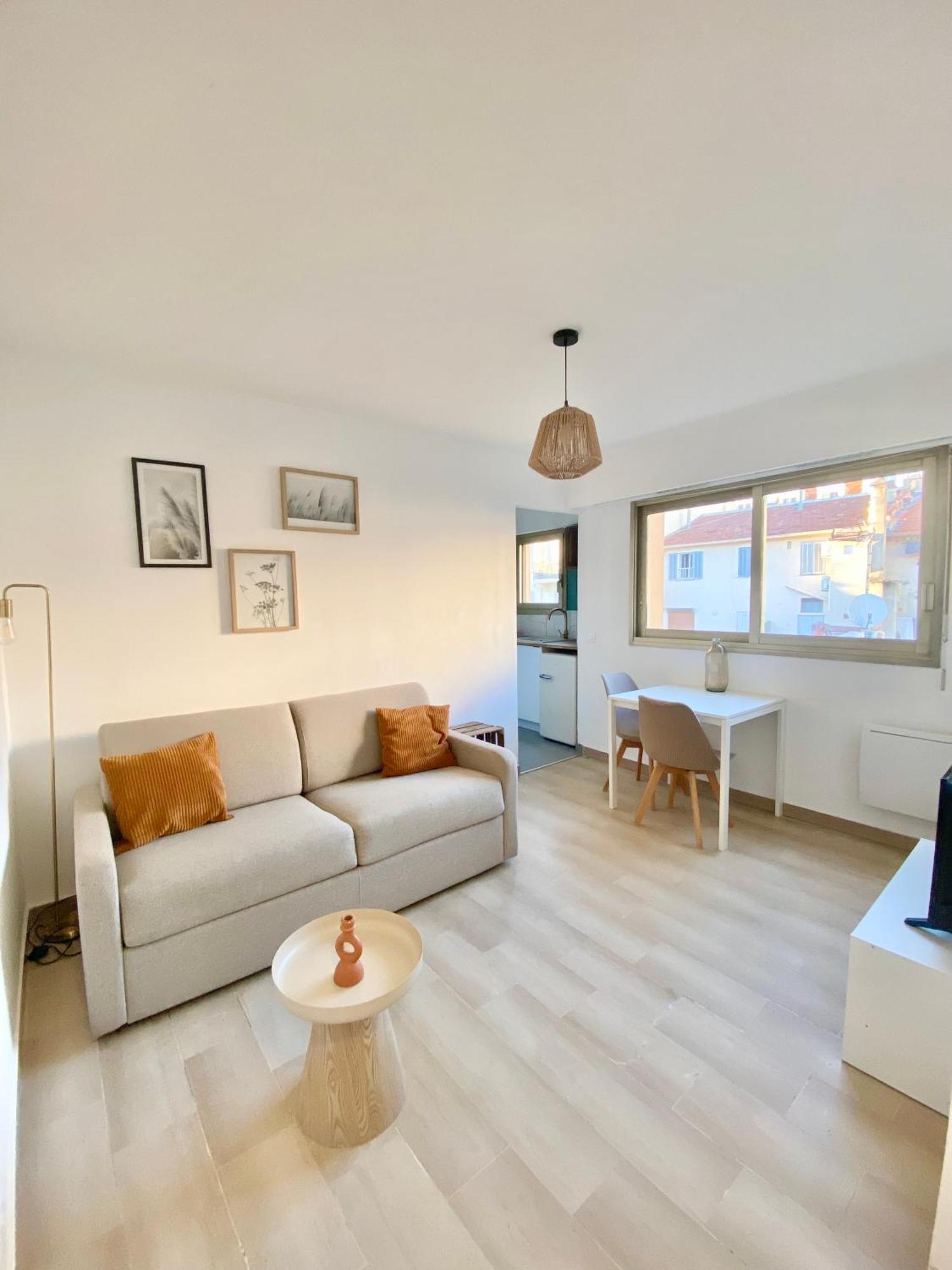 Excellent Emplacement: Plein Coeur De Ville, Croisette Et Rue D'Antibes Cannes Exterior photo